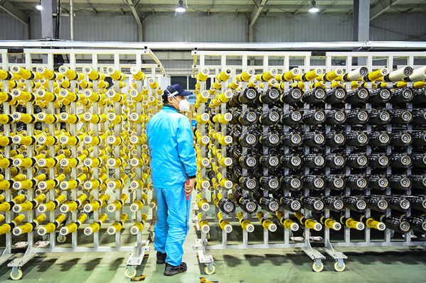 做長&ldquo;小絲線&rdquo; 做強&ldquo;大產(chǎn)業(yè)&rdquo;&mdash;&mdash;吉林化纖加速打造中國碳谷