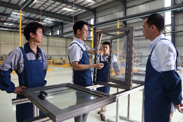 低標(biāo)準(zhǔn)門窗成隱形&ldquo;黑洞&rdquo;　業(yè)界呼吁提升行業(yè)標(biāo)準(zhǔn)