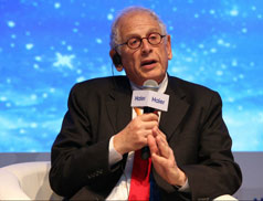 美國(guó)賓夕法尼亞沃頓商學(xué)院教授馬歇爾&bull;梅耶