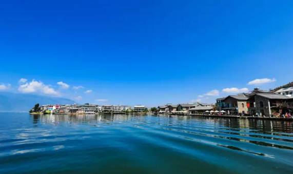 &ldquo;宰&rdquo;客　冷了國內(nèi)火了境外