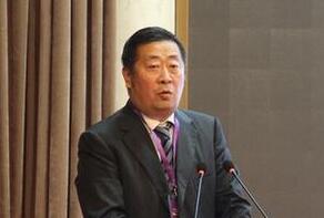 李鋒: 堅持&ldquo;科技創(chuàng)新、制度創(chuàng)新兩輪驅(qū)動&rdquo;