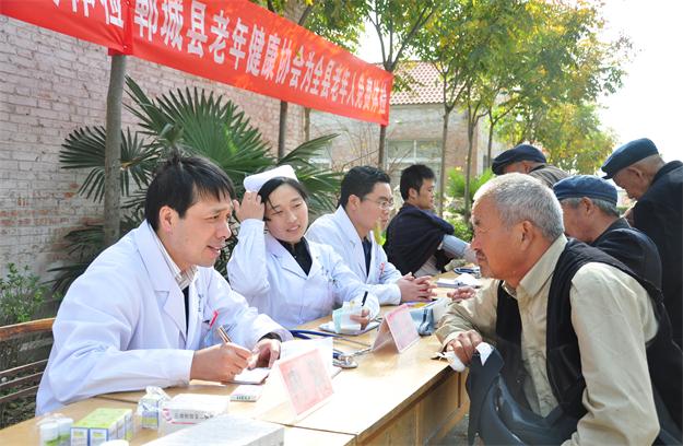 &ldquo;大手&rdquo;拉&ldquo;小手&rdquo;　　　　　　　縣域醫(yī)療下活一盤棋